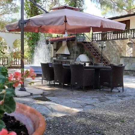Villa Charming In Moniatis, Cyprus - Private Pool Garden